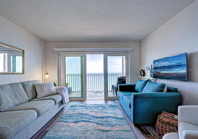 Photo 1 of Condo for sale at 633 Alhambra Rd #1006, Venice, FL 34285 | MLS# N6145049 | Listing updated on 2026-08-28
