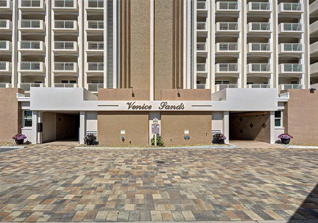 Photo 3 of Condo for sale at 633 Alhambra Rd #1006, Venice, FL 34285 | MLS# N6145049 | Listing updated on 2026-08-28