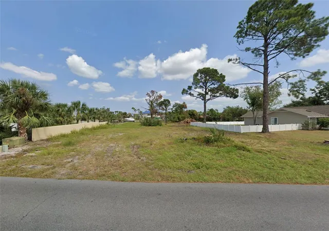 Photo 2 of Land for sale at 475 Wahoo Rd, Panama City, FL 32408 | MLS# A4700311 | Listing updated on 2026-09-02