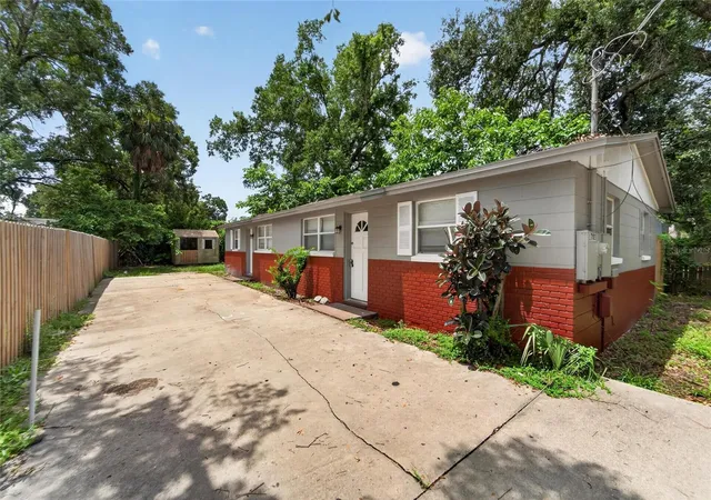Photo 2 of Single family home for sale at 1703 E Idell St, Tampa, FL 33604 | MLS# TB8530309 | Listing updated on 2026-08-28