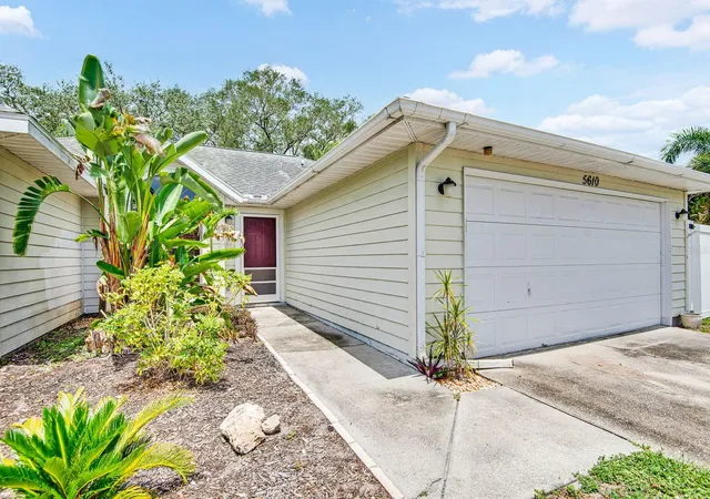 1st image of 5610 33rd Ln E, Bradenton, FL 34203 | MLS# A4700343