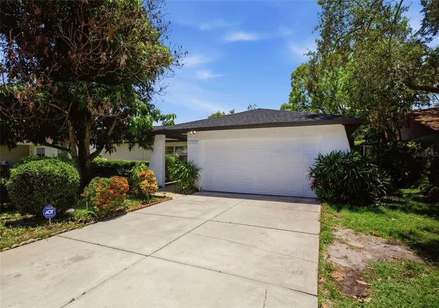 Photo 3 of Single family home for sale at 13510 Capitol Dr, Tampa, FL 33613 | MLS# TB8530336 | Listing updated on 2026-10-01