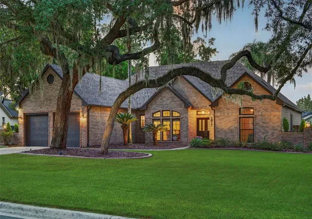 1st image of 1817 Se 34th Ln, Ocala, FL 34471 | MLS# V4950280