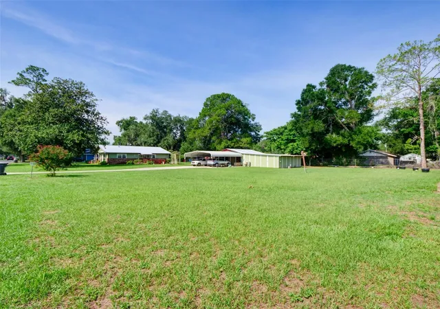3rd image of 314 N York St, Bushnell, FL 33513 | MLS# G5115248