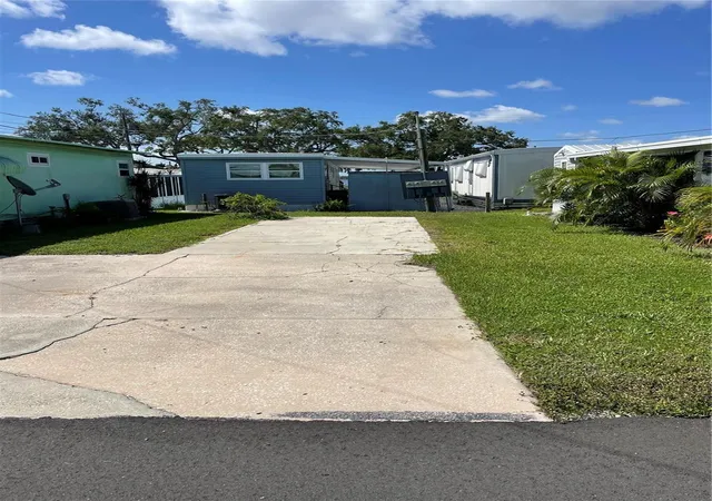1st image of 160 New York St, Palmetto, FL 34221 | MLS# A4700381