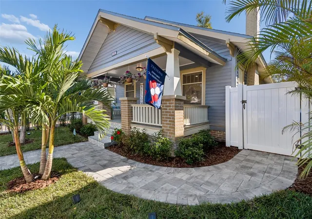 1st image of 322 11th Avenue N, Saint Petersburg, FL 33701 | MLS# TB8530535