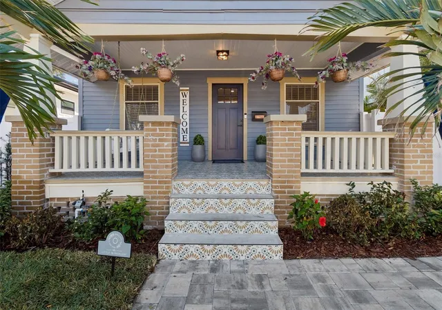 2nd image of 322 11th Avenue N, Saint Petersburg, FL 33701 | MLS# TB8530535