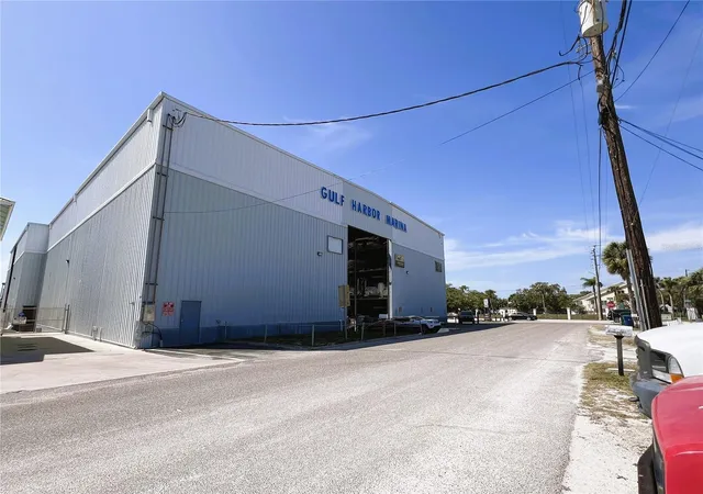 21st image of 100 Circuit Rd #S14, Nokomis, FL 34275 | MLS# D6148139