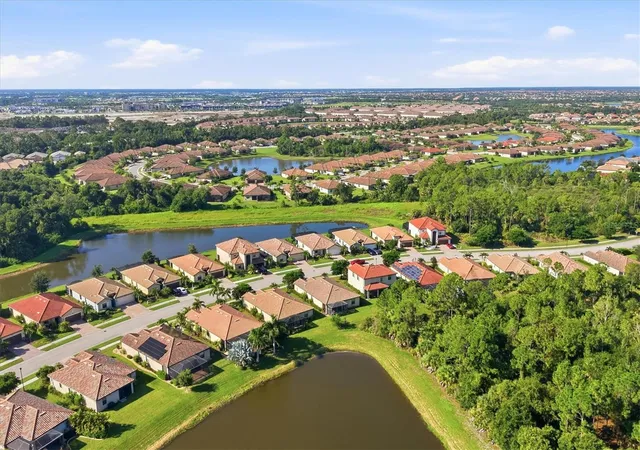 Photo 4 of Single family home for sale at 12315 Canavese Ln, Venice, FL 34293 | MLS# N6145069 | Listing updated on 2026-08-24
