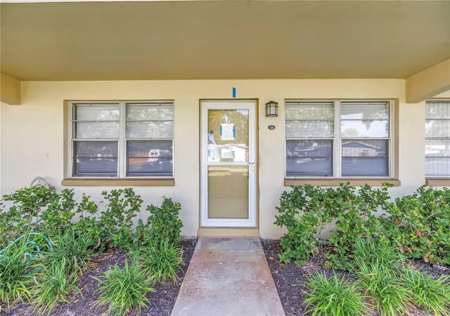 Photo 2 of Sale Pending at 1051 79th Avenue N #105, Saint Petersburg, FL 33702 | MLS# TB8530614 | Listing updated on 2026-08-20