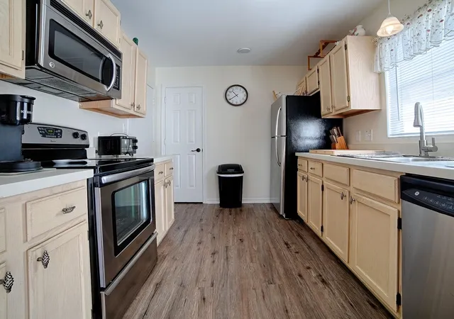 image of 1106 Ricardo Ave, Lady Lake, FL 32159 | MLS# G5115281