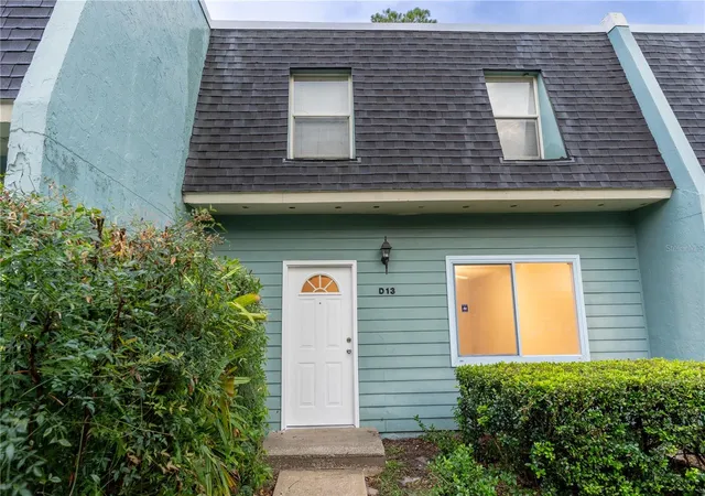 1st image of 501 Sw 75th St #D13, Gainesville, FL 32607 | MLS# GC542081