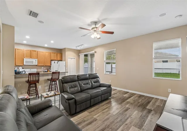 Photo 4 of Single family home for sale at 211 Fairmont Dr, Spring Hill, FL 34609 | MLS# TB8530706 | Listing updated on 2026-08-30