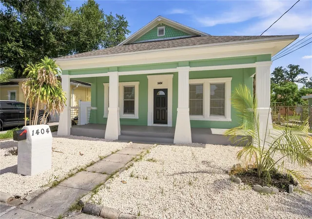 Photo 2 of Single family home for sale at 1404 E 26th Avenue, Tampa, FL 33605 | MLS# TB8530768 | Listing updated on 2026-09-04