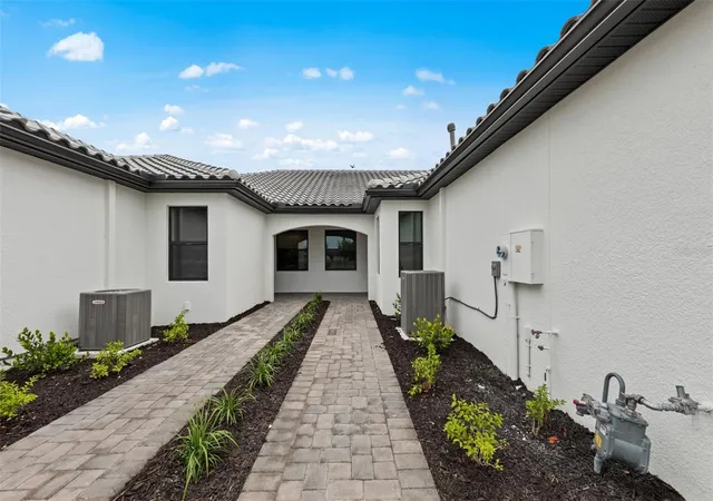 2nd image of 14232 Eagle Branch Dr, Nokomis, FL 34275 | MLS# TB8530821