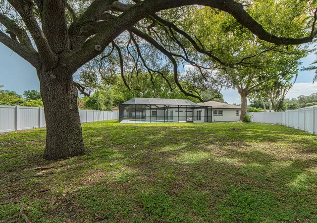 5th image of 1967 Castille Dr, Dunedin, FL 34698 | MLS# TB8530842