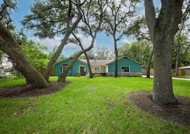 2nd image of 1015 Antelope Trl, Winter Springs, FL 32708 | MLS# O6426569