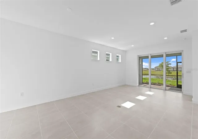 4th image of 29028 Coral Harbour Dr, Englewood, FL 34223 | MLS# TB8530866