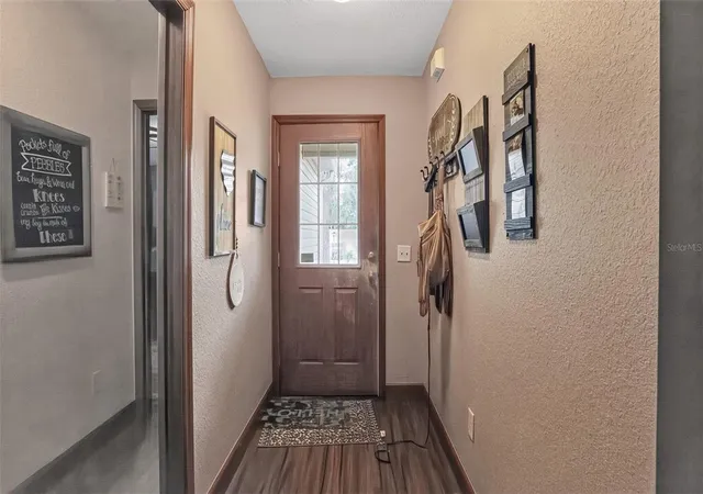 3rd image of 706 Murray Cir, Lady Lake, FL 32159 | MLS# OM728841