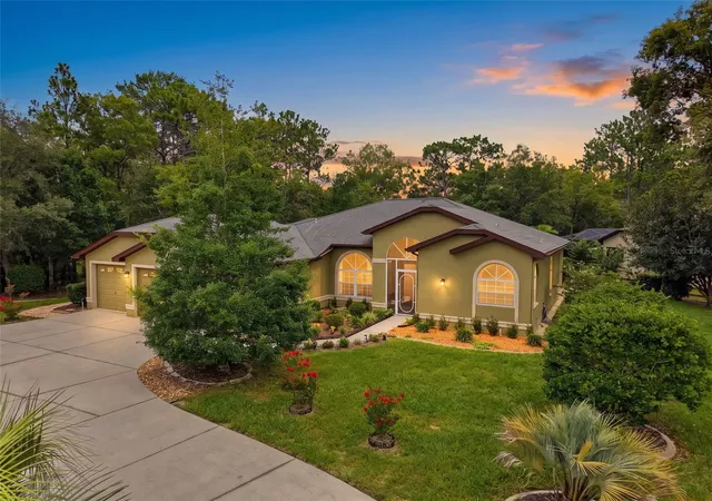 Photo 1 of Sale Pending at 1 Plumbago Dr, Homosassa, FL 34446 | MLS# W7887823 | Listing updated on 2026-09-02