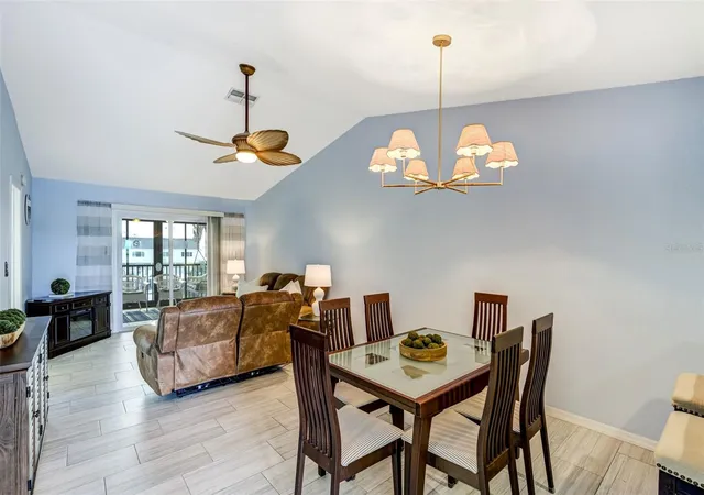 Listing Photo 4 - Condo for sale in building located at 460 S Paula Dr, DUNEDIN, FL 34698 - Unit #108