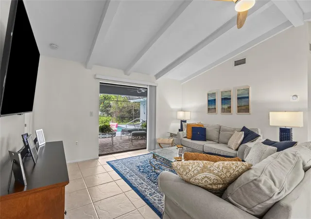 Photo 3 of Single family home for sale at 4308 Pasadena Cir, Sarasota, FL 34233 | MLS# A4700571 | Listing updated on 2026-08-18