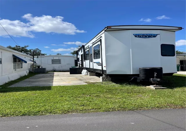 1st image of 163 New York St, Palmetto, FL 34221 | MLS# A4700572