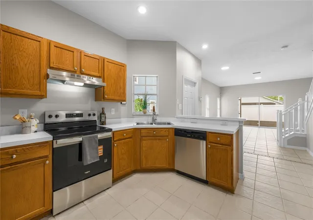 2nd image of 12948 Kings Crossing Dr, Gibsonton, FL 33534 | MLS# TB8531083