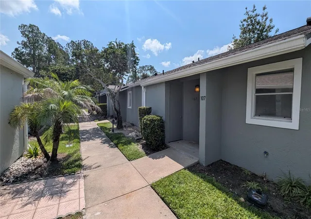 2nd image of 107 Dorchester Sq, Lake Mary, FL 32746 | MLS# O6426792
