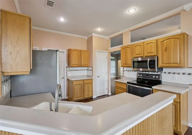 Photo 3 of Single family home for sale at 15734 Thoroughbred Ln, Montverde, FL 34756 | MLS# G5115346 | Listing updated on 2026-08-22