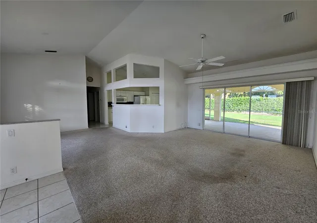 Photo 3 of Single family home for sale at 6628 Deering Cir, Sarasota, FL 34240 | MLS# TB8531147 | Listing updated on 2026-09-01