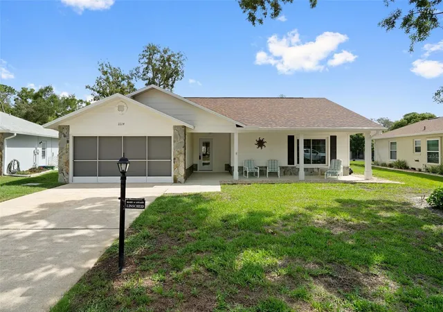 Photo 1 of Sale Pending at 2224 Merion Ct, Spring Hill, FL 34606 | MLS# W7887835 | Listing updated on 2026-08-28