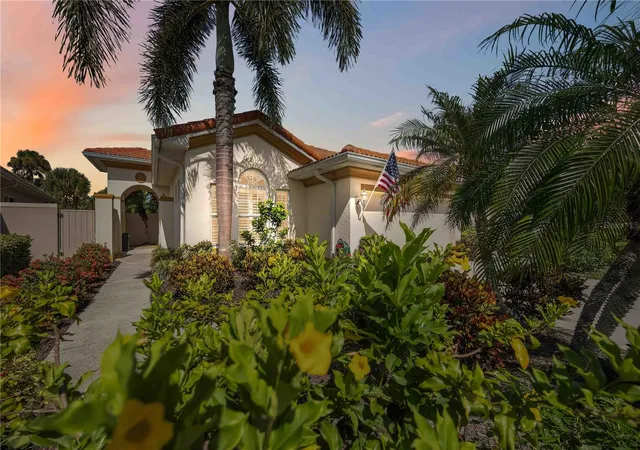 Photo 2 of Single family home for sale at 225 Mestre Pl, North Venice, FL 34275 | MLS# N6145097 | Listing updated on 2026-10-22