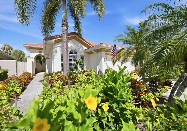 Photo 3 of Single family home for sale at 225 Mestre Pl, North Venice, FL 34275 | MLS# N6145097 | Listing updated on 2026-10-22