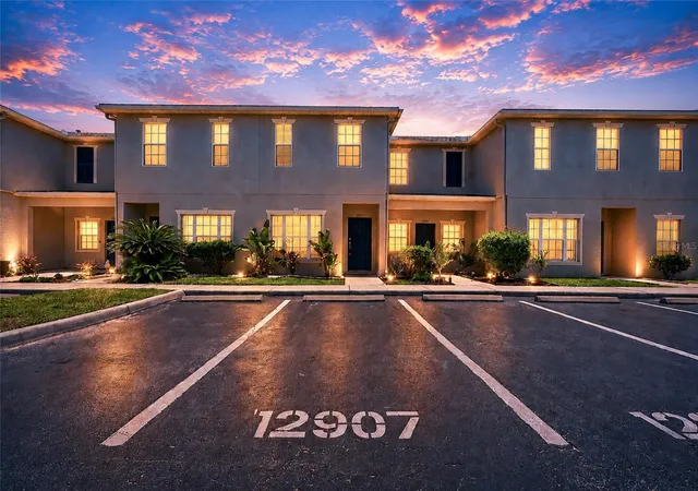 4th image of 12907 Kings Crossing Dr, Gibsonton, FL 33534 | MLS# TB8531234