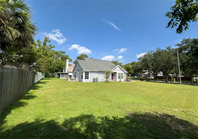 4th image of 9901 Aloma Bend Ln, Oviedo, FL 32765 | MLS# O6426913