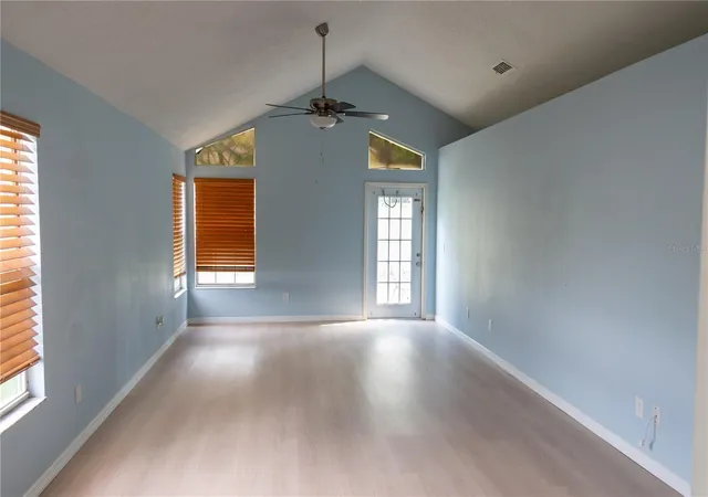 5th image of 9901 Aloma Bend Ln, Oviedo, FL 32765 | MLS# O6426913