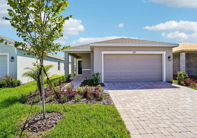 Single family home for sale at 341 Meredith Blvd, Winter Haven, FL 33881 | MLS# O6426944 | Listing updated on 2026-09-01
