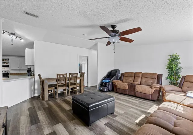 4th image of 35729 Huff Rd, Eustis, FL 32736 | MLS# O6426976