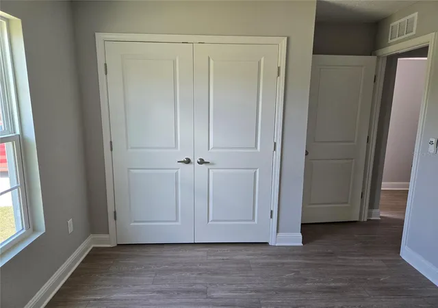 5th image of 4437 Bessie Cir E, Jacksonville, FL 32209 | MLS# OM728930