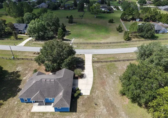 4th image of 9892 Sw 95Th Pl, Gainesville, FL 32608 | MLS# GC542132