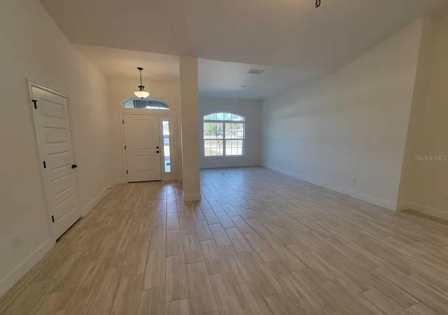 Photo 5 of Single family home for sale at 3121 SW 170th Place, Ocala, FL 34473 | MLS# OM728936 | Listing updated on 2026-08-16