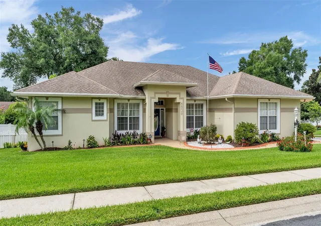 Photo 3 of Single family home for sale at 5539 Bloomfield Blvd, Lakeland, FL 33810 | MLS# L4963682 | Listing updated on 2026-10-17