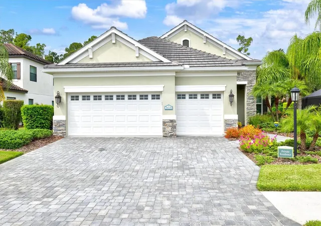 Photo 1 of Single family home for sale at 21221 Wacissa Dr, Venice, FL 34293 | MLS# A4700704 | Listing updated on 2026-08-20