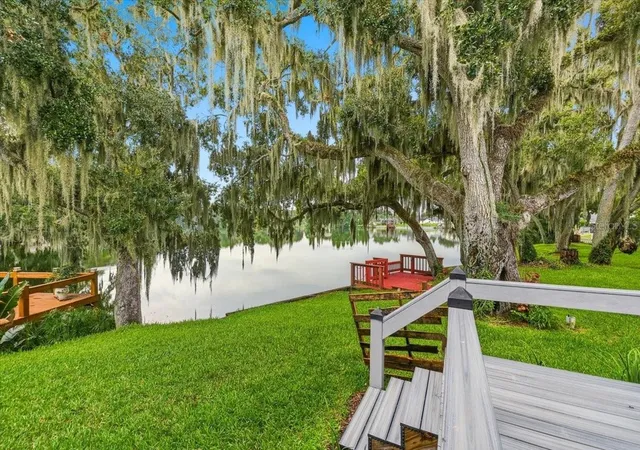 Photo 3 of Single family home for sale at 6760 Lake Clark Dr, Lakeland, FL 33813 | MLS# L4963687 | Listing updated on 2026-10-06
