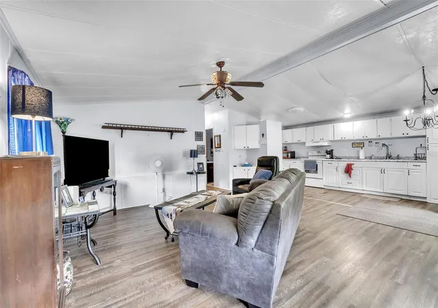 4th image of 2576 Lakota Ln, Saint Cloud, FL 34769 | MLS# O6427219