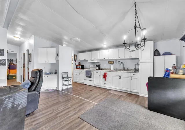 5th image of 2576 Lakota Ln, Saint Cloud, FL 34769 | MLS# O6427219