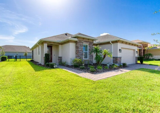 Photo 2 of Single family home for sale at 5 Shear Water Trl, Ormond Beach, FL 32174 | MLS# O6427232 | Listing updated on 2026-09-03