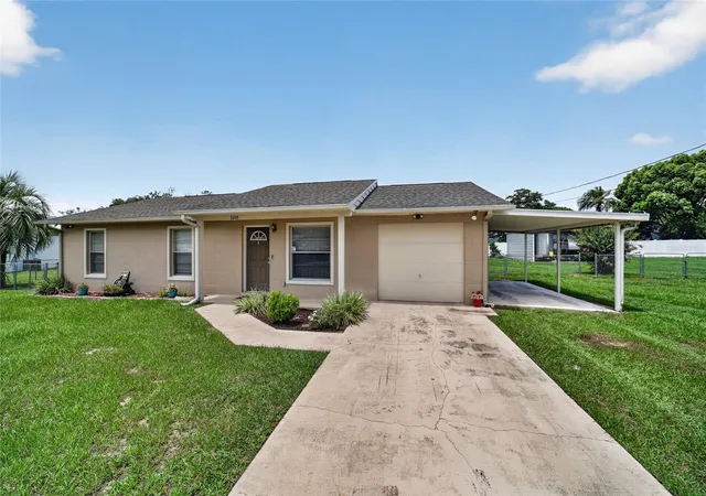 Photo 3 of Single family home for sale at 5245 Se 107th Place, Belleview, FL 34420 | MLS# G5115406 | Listing updated on 2026-09-08