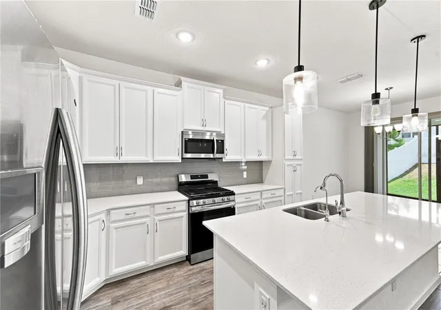 4th image of 2463 Natoma Blvd, Mount Dora, FL 32757 | MLS# O6427258